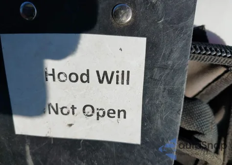 2015 Toyota Corolla S Plus z USA, uszkodzony, nr VIN 2T1BURHE7FC465231